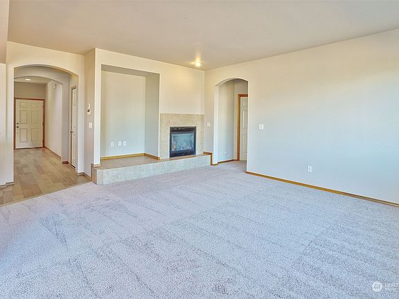 4th image of 5714 76th Avenue NE