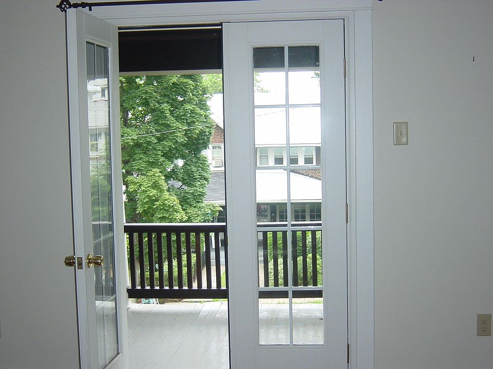 Deck (off of Living Room)