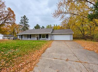 615 Fair Ave W, Mora, MN 55051