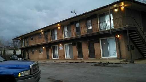 2nd image of 12510 S Lincoln St APT 6