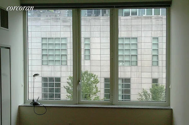 Rented by Corcoran | media 17