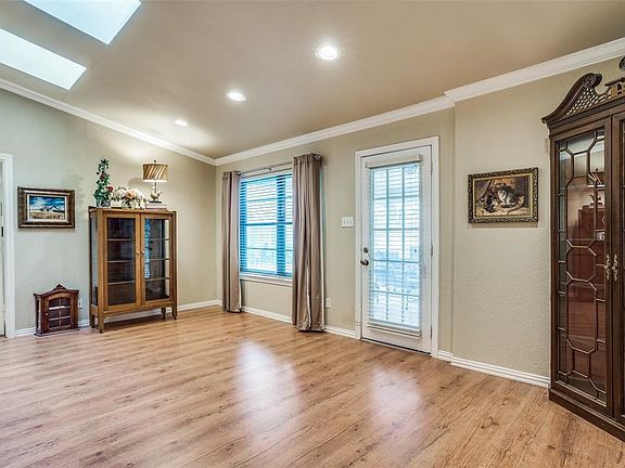 2nd image of 2021 Campbell Pkwy