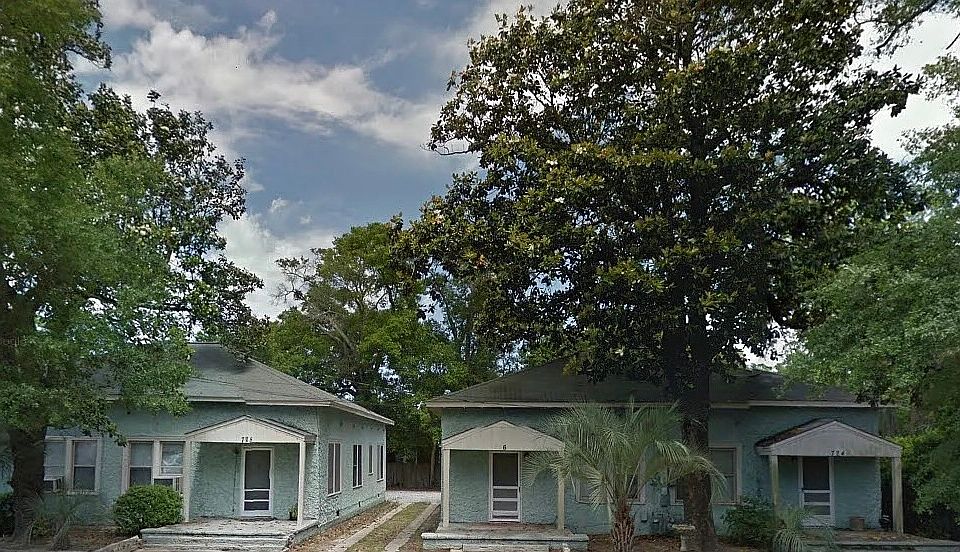 1st image of 726 N 17th Ave