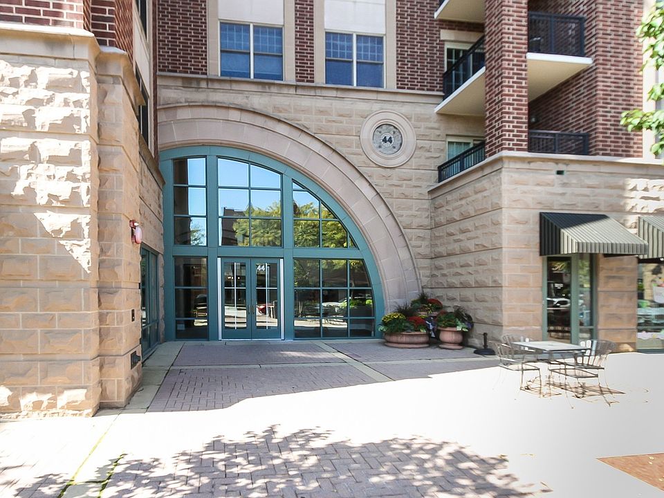 1st image of 44 N Vail Ave #212