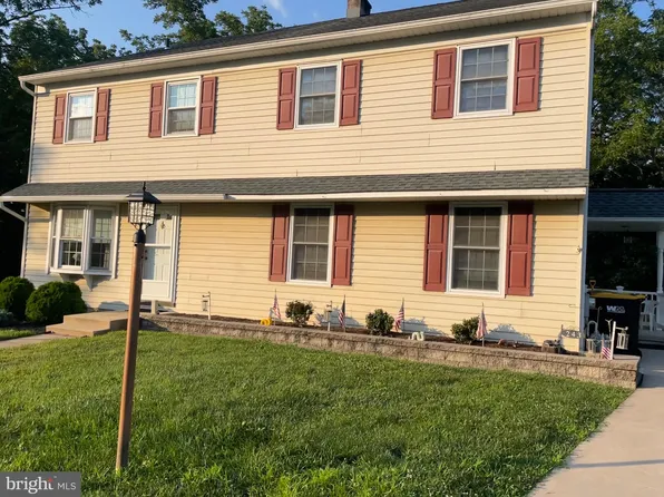 243 Beth Dr, Lansdale, PA 19446