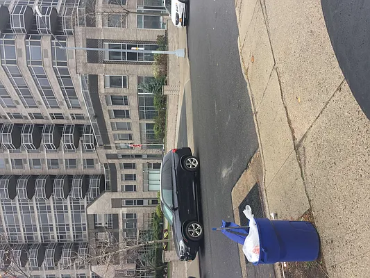 Rented by 18 REALTY | media 24