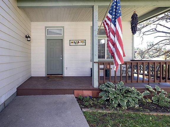 4th image of 1776 Pine Valley Road
