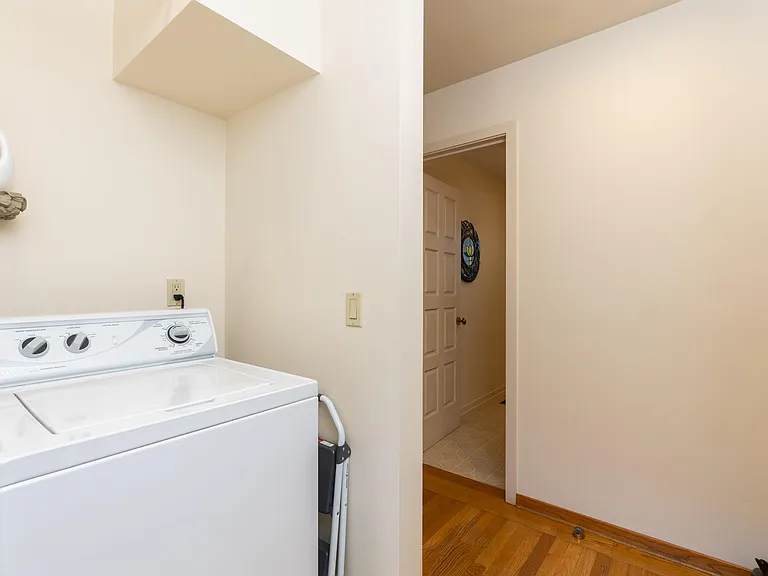 375 Las Palmas Dr — Photo 14