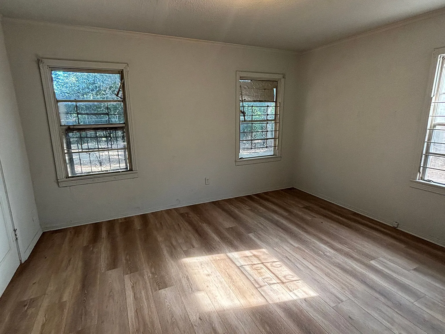 2 bed, 984 sqft, $750 — Photo 4