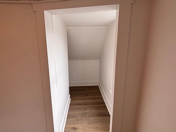 3rd image of 8 High St #3