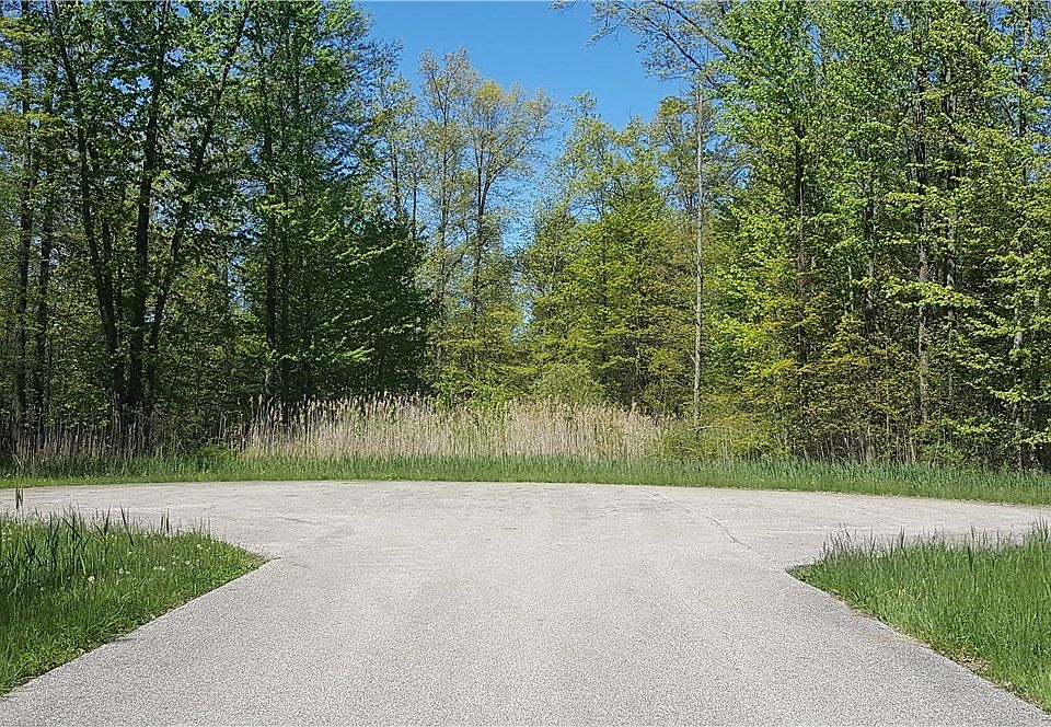 2nd image of 25SL Brooke Ln