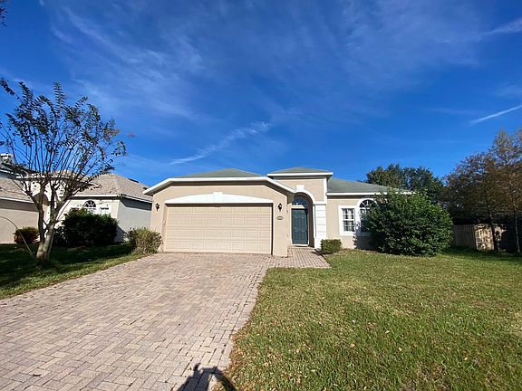2nd image of 609 Groves End Ln