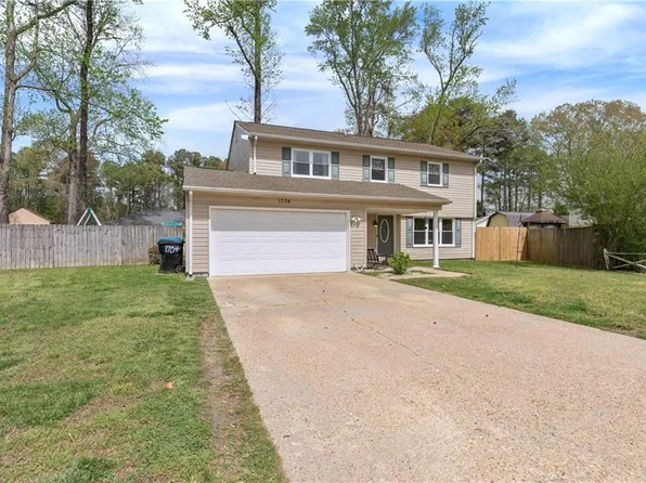 1704 Mirror Lake Cir, Virginia Beach, VA 23453