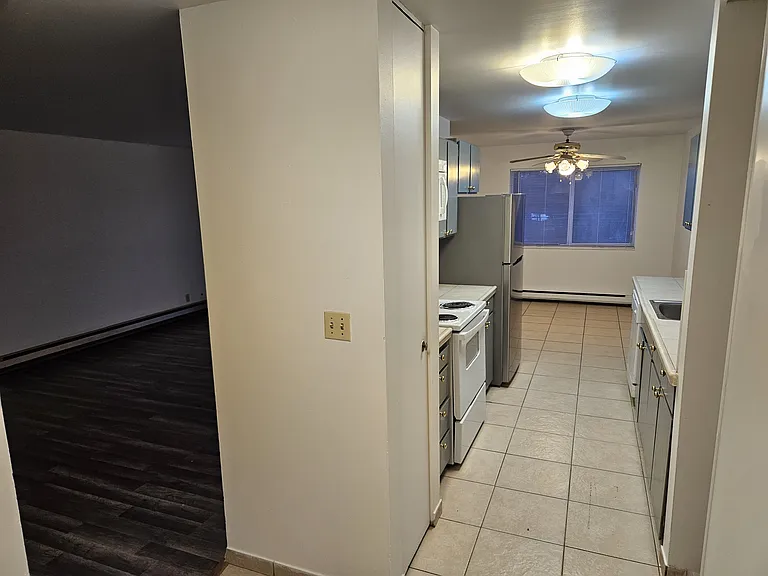 310 Bronson Way NE #12 — Photo 3