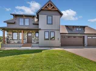 524 Northern Meadows Ln, Sartell, MN 56377