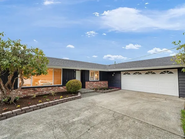 2127 93rd Dr SE, Lake Stevens, WA 98258