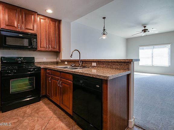 3rd image of 5450 E DEER VALLEY Drive #4201
