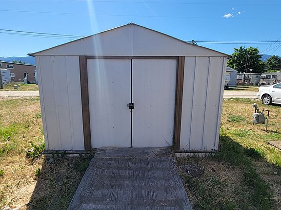 5th image of 211 W 3rd St Trailer 10