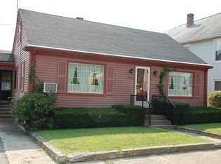 146 Jenckes St, Woonsocket, RI 02895