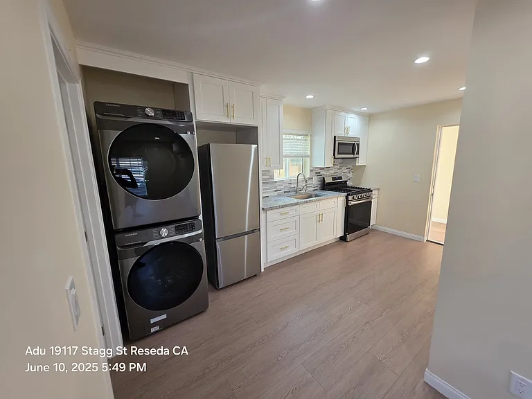 19117 Stagg St #1 — Photo 4