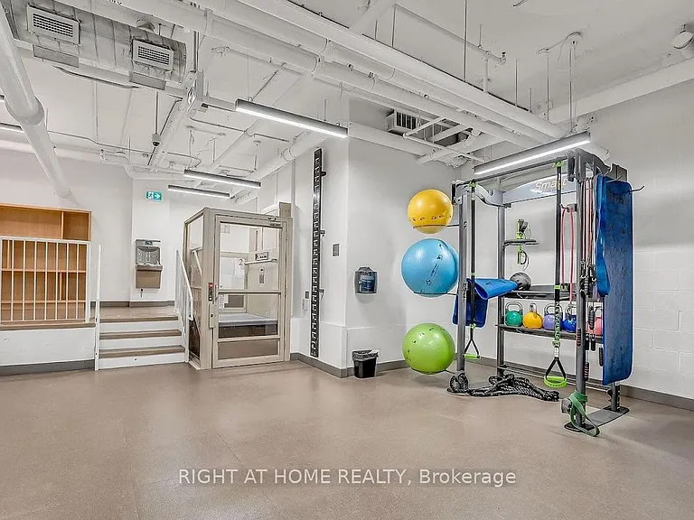 150 Logan Ave #437 — Photo 17