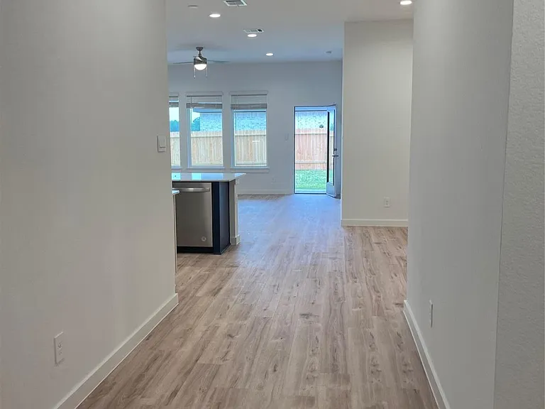 4518 Trapani Porta Way — Photo 2