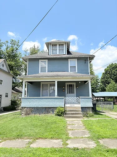 2405 Vaughan Ave Photo 1