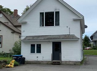 132 4th St, Old Town, ME 04468