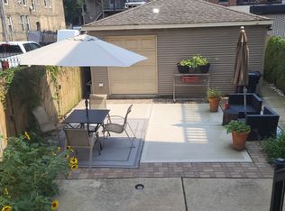 1525 N Artesian Ave #2, Chicago, IL 60622