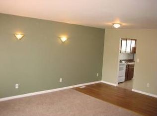 11 Ebbing Ct, Baltimore, MD 21221