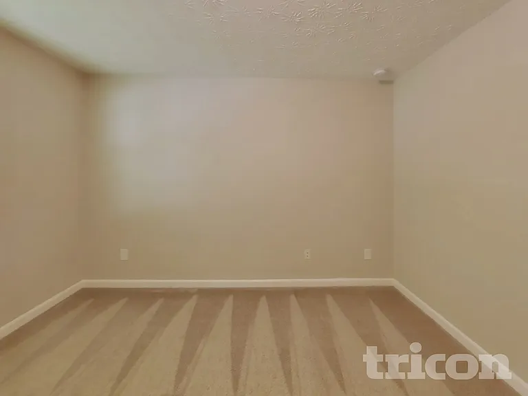 2010 Redwood Trce — Photo 12