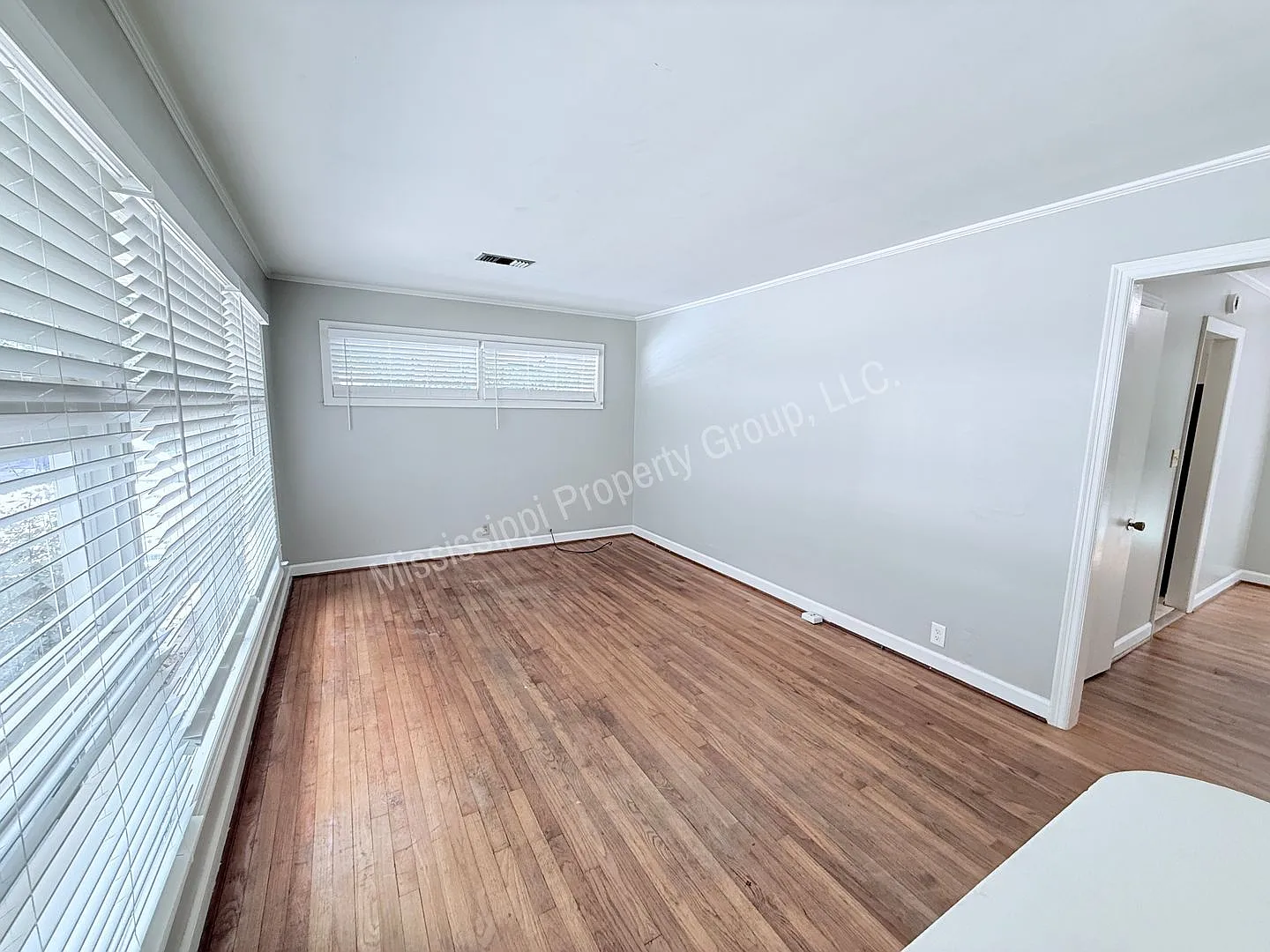 3BR/2BA For Rent — Photo 2