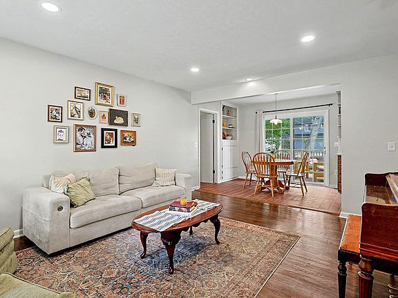 4th image of 2040 N Kessler St