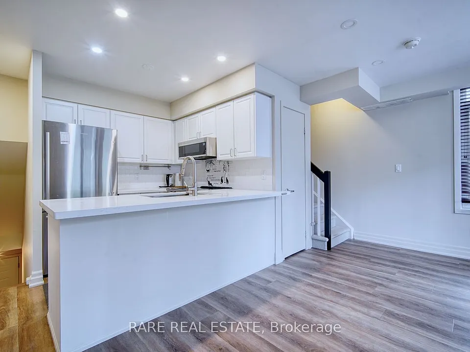 415 Jarvis St #314