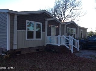 659 Perrytown Rd #A, New Bern, NC 28562