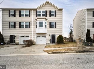 17 Karendale Ct, Baltimore, MD 21244