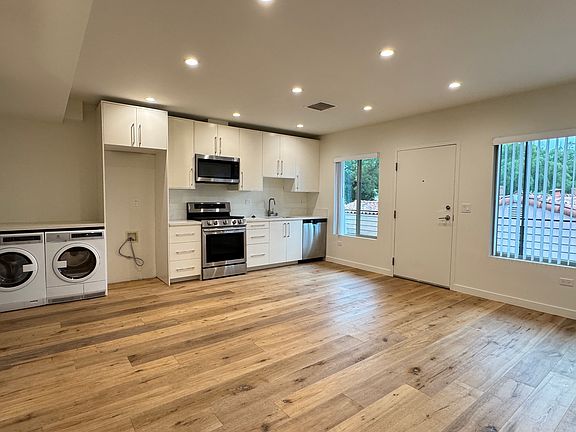 5th image of 810 Norton Ave #6