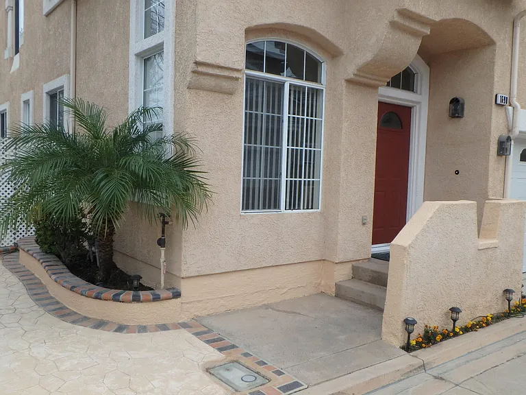 Fawn Chase Ln — Photo 3