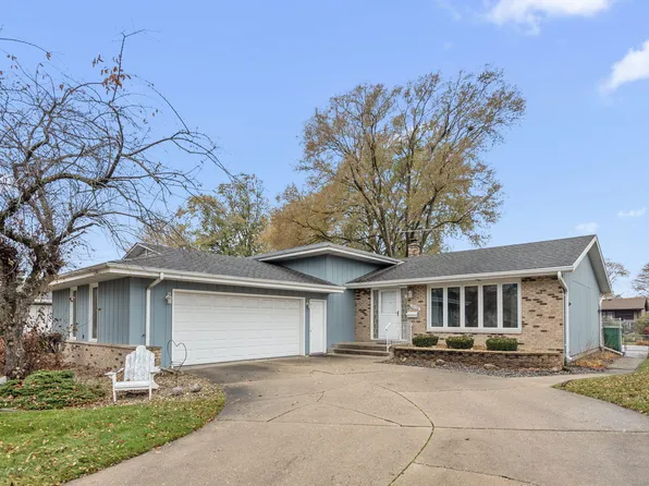 8778 Madison Ave, Munster, IN 46321