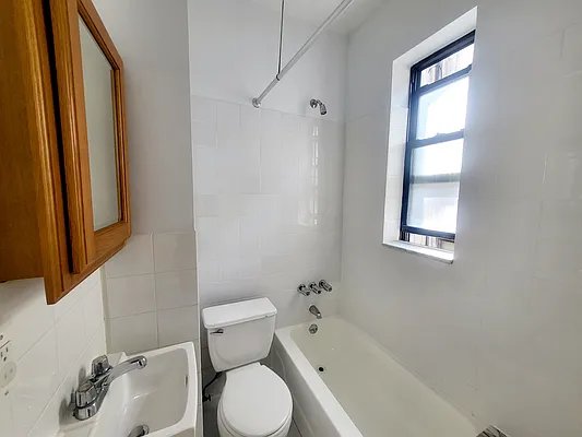 Rented by Douglas Elliman | media 11