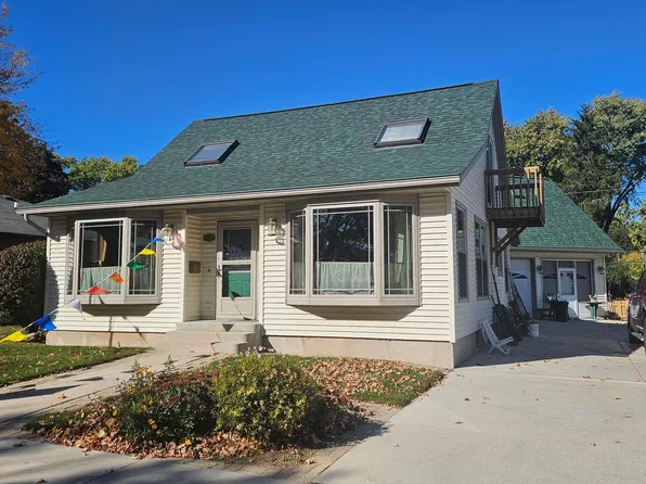 336 Western AVENUE, Sheboygan Falls, WI 53085