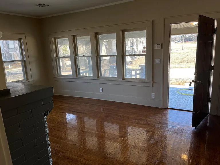 1310 S Trenton Ave — Photo 15