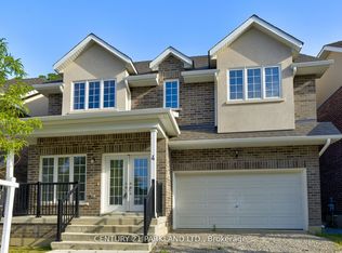 1741 Fairport Rd #4, Pickering, ON L1V1S9