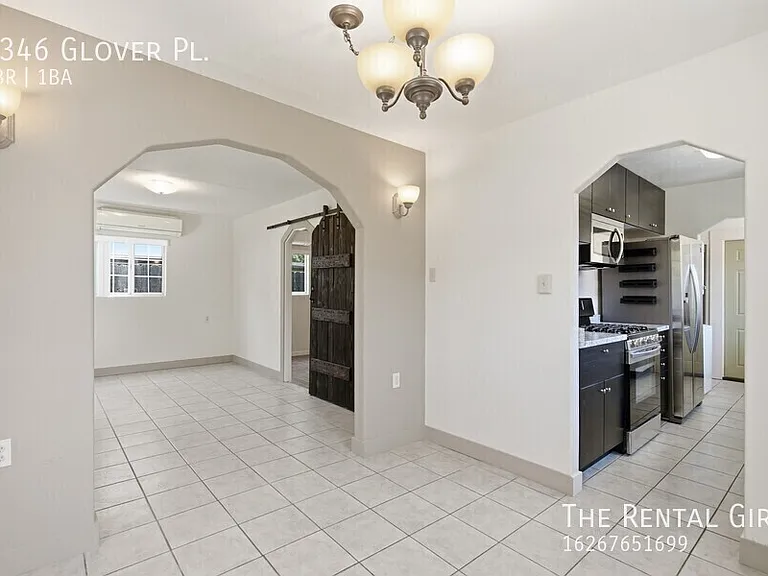 2346 Glover Pl — Photo 8