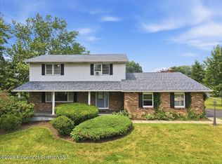 109 Yale Blvd, Clarks Green, PA 18411