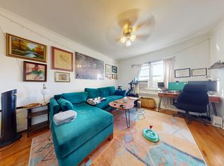24-49 32nd St #3, Astoria, NY 11102