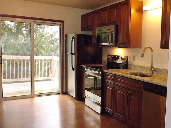 Kitchen-View Balcony