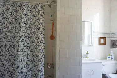 Rented by Delta Commercial Real Estate