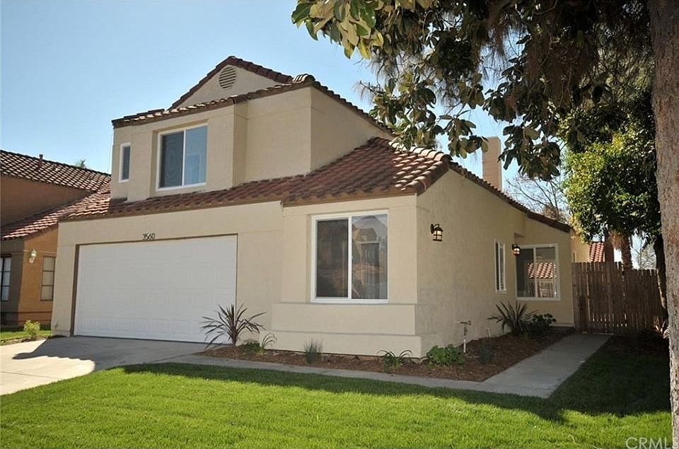 3560 Fensmuir St Riverside Ca 92503 Zillow