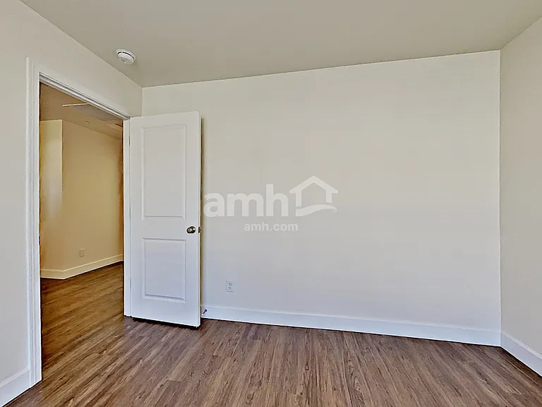 10630 138th St E — Photo 14